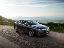 В РФ снижена цена на Acura TLX