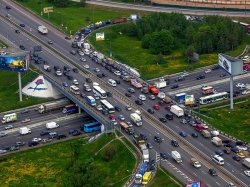 Реконструкция пяти развязок на МКАД будет завершена в текущем году