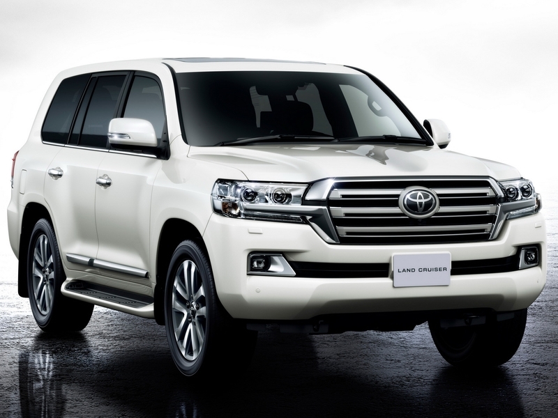Toyota Land Cruiser 200 New — официальные фото
