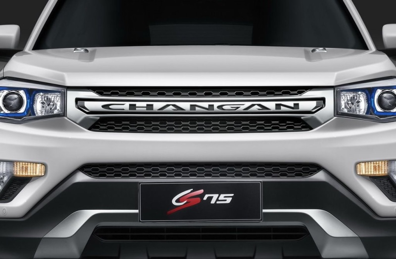 Changan CS75: Привлекательный кроссовер из Поднебесной