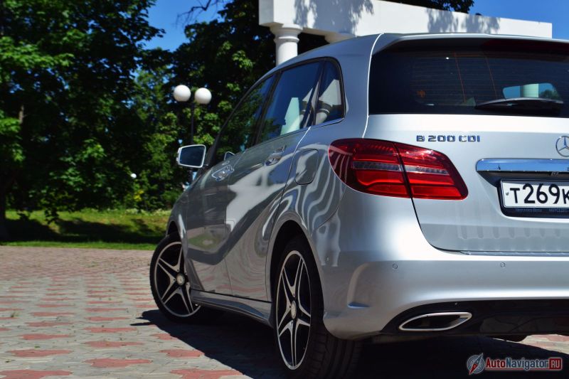 Mercedes-Benz B-Сlass: Здравствуй, старость, или привет, детишки?