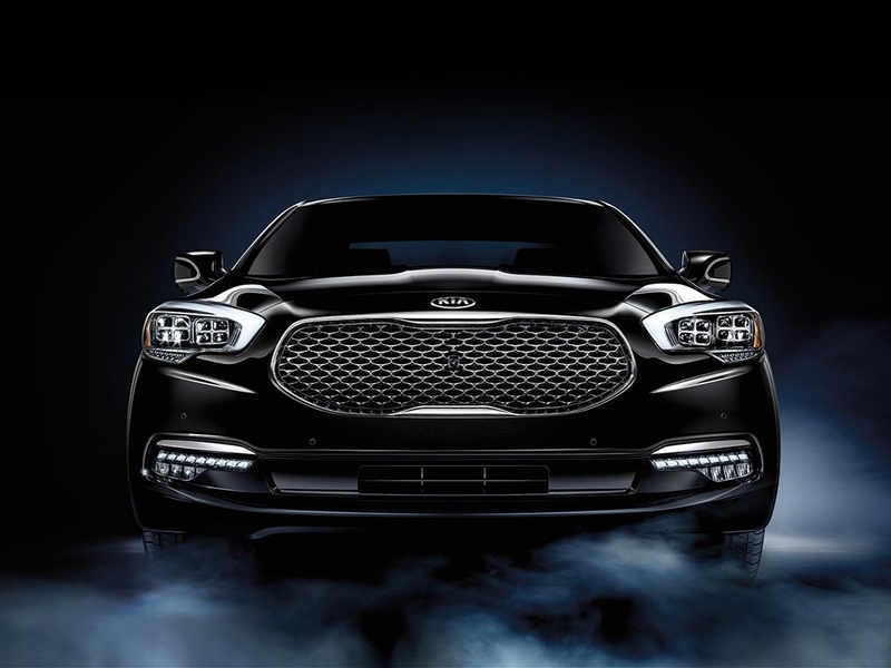 KIA Quoris 2015 — в России от 2 339 900 рублей
