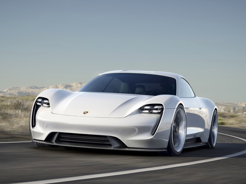 IAA 2015: Porsche Mission E