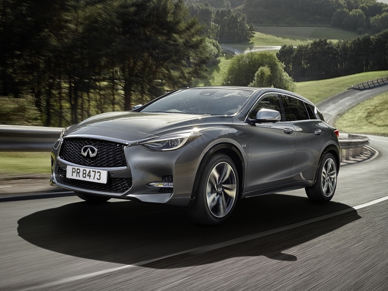 IAA 2015: Infiniti Q30