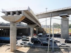 Эстакаду на Волоколамском шоссе в Москве могут сдать раньше срока