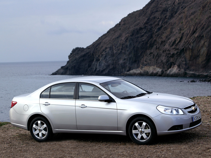 Epica - подходящий автомобиль для дальних поездок всей семьей