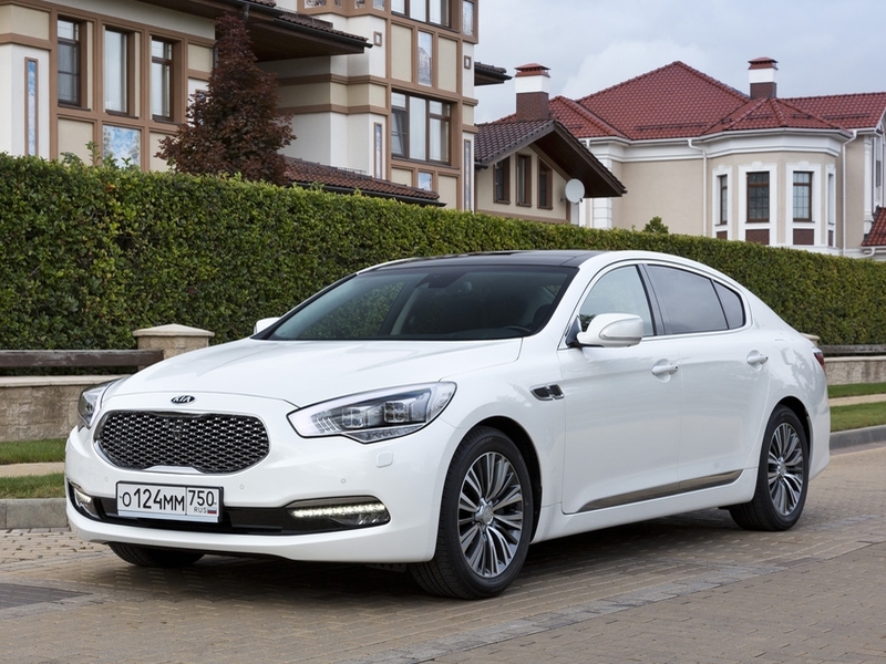 Для KIA Quoris в РФ доступны спецпрограммы кредитования и страхования