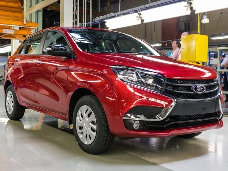 Lada XRAY — первые фотографии серийного автомобиля