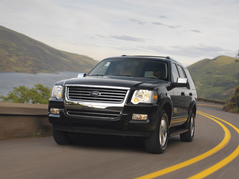 Проблемы с эстетическими дефектами хромированных деталей встречаются не так часто, но все же имеют место быть