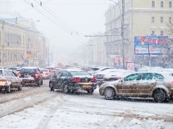 Дороги столицы обработаны противогололедными реагентами
