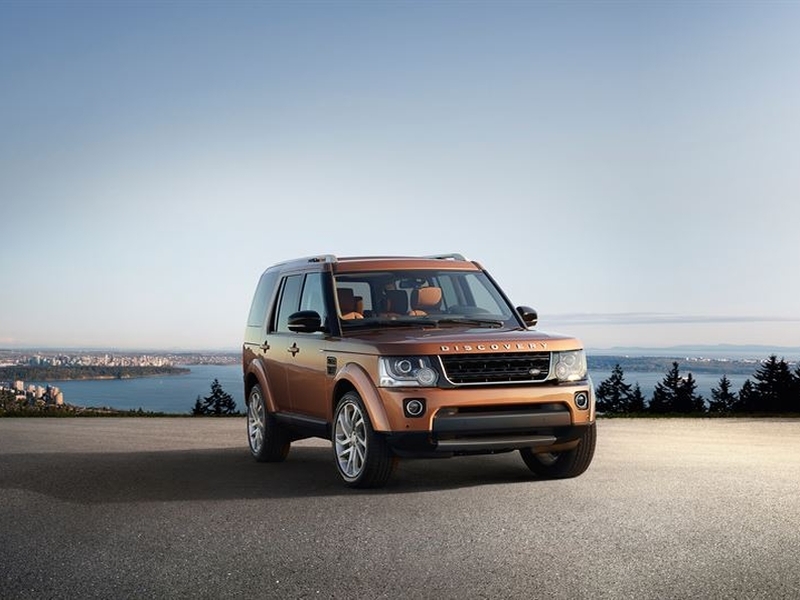 Land Rover Discovery будет доступен в России в версиях Landmark и Graphite