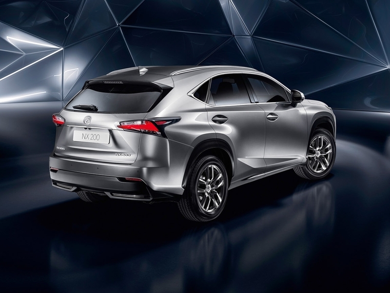 Lexus третий год подряд признается самым надежным брендом