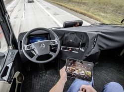 На российских дорогах появятся специальные участки для автомобилей-роботов