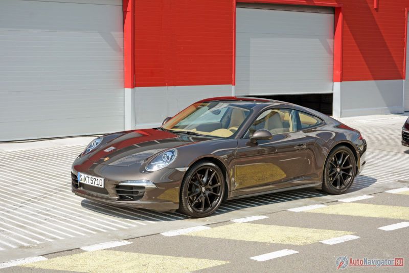 Начальная версия Porsche Carrera 4