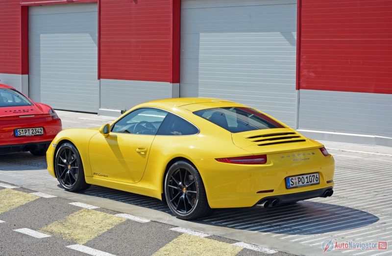 Даже самый простой 911 Carrera может значительно больше среднестатистического водителя!