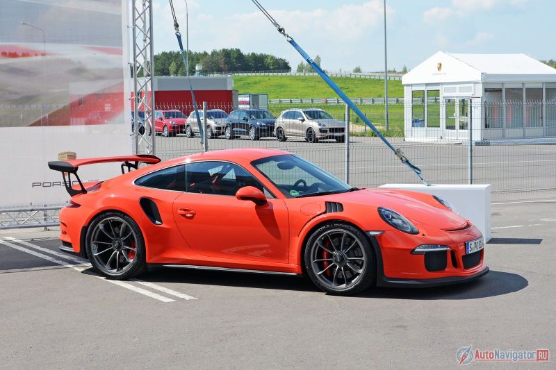 911 с самыми головокружительными цифрами в технической информации – GT3 RS