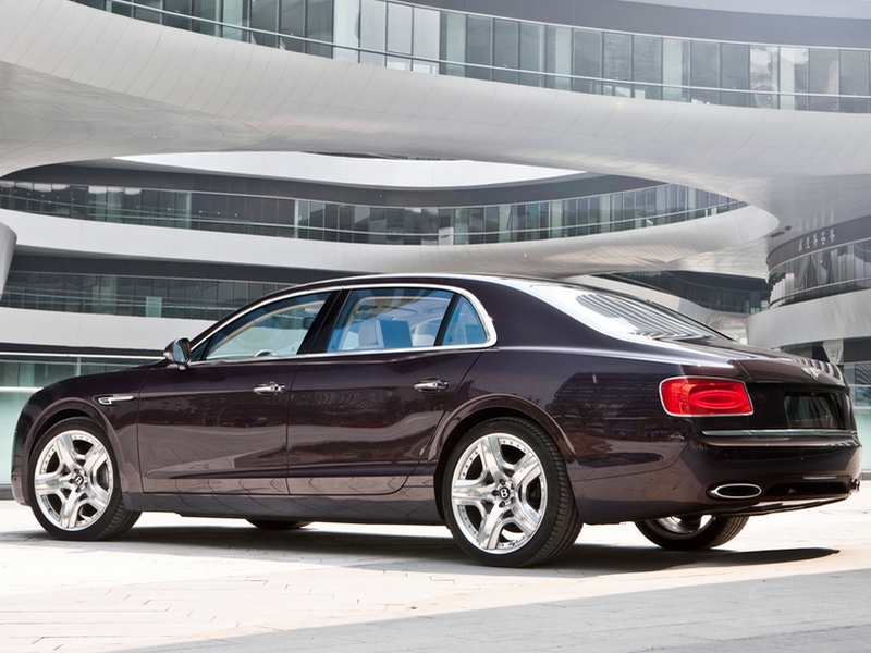 Bentley отзывает с российского рынка 767 автомобилей