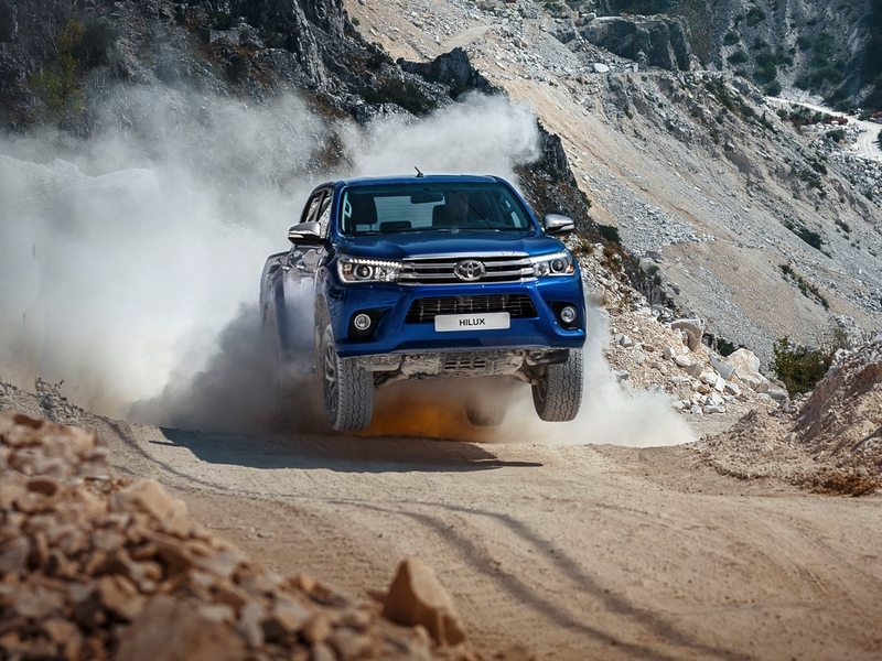 Пикап Toyota Hilux New доступен в РФ со скидкой