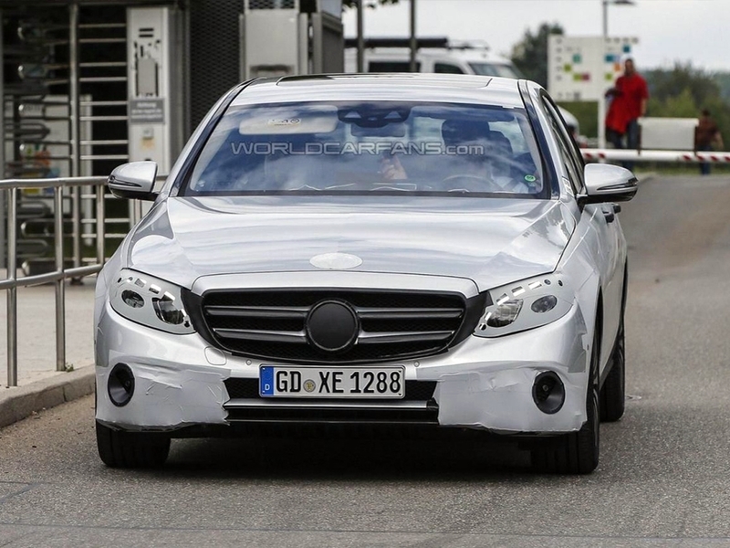 Mercedes-Benz E-Class New дебютирует в Детройте