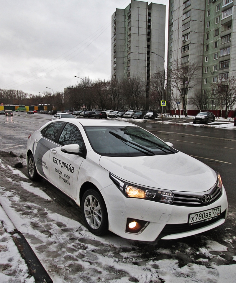 Подвеска автомобиля позволяет проходить весьма крупные неровности «ходом», не боясь за сохранность упругих элементов