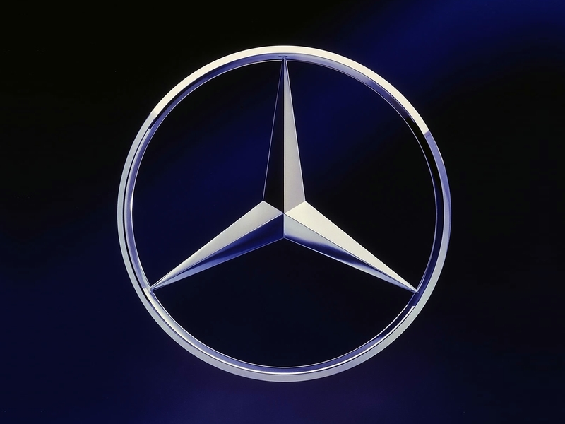 Mercedes-Benz будет производить в РФ современные моторы