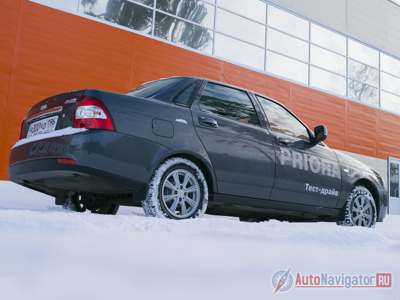 Lada Priora: В компании с «роботом»