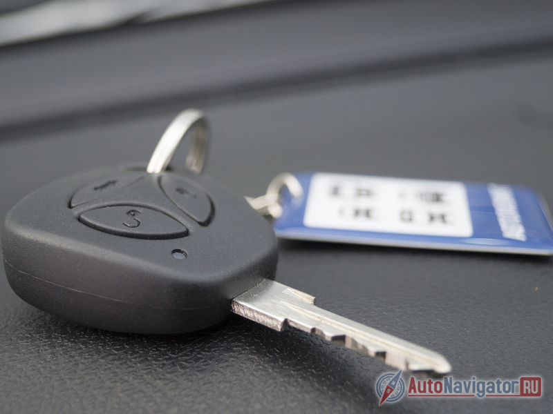 Инженеры АВТОВАЗа добрались и до мелочей, таких, например, как удобный ключ с пультом д/у
