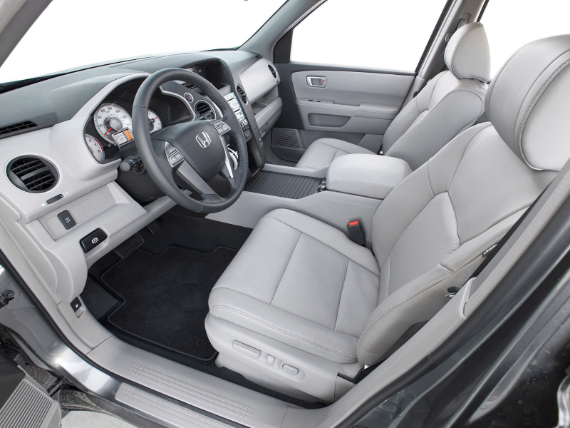 Проблем со внутренним убранством Honda Pilot II отмечено не было