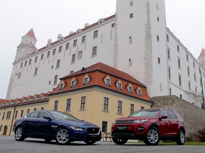 У компании Jaguar Land Rover появится завод в Словакии