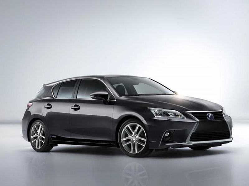Lexus CT 200h New выйдет на рынок в 2017 году