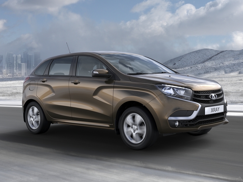 ВАЗовцы называют модель XRAY компактным хэтчбеком, выполненным в стиле SUV