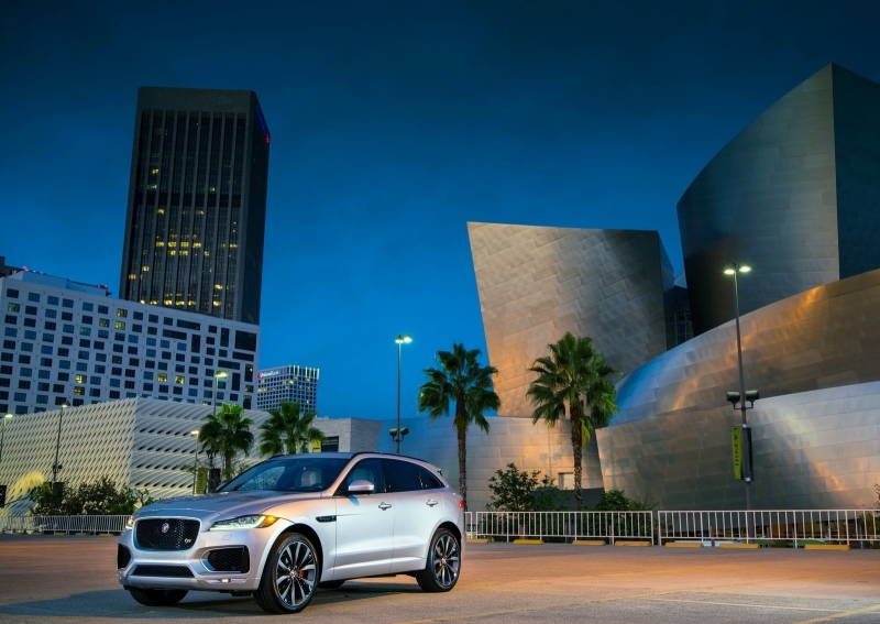 Jaguar F-Pace