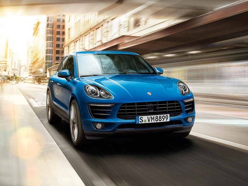 С российского авторынка отзываются кроссоверы Porsche Macan