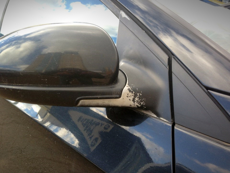 Подпортить внешний вид модели способны либо провисшие бамперы, либо сползающая с зеркал краска