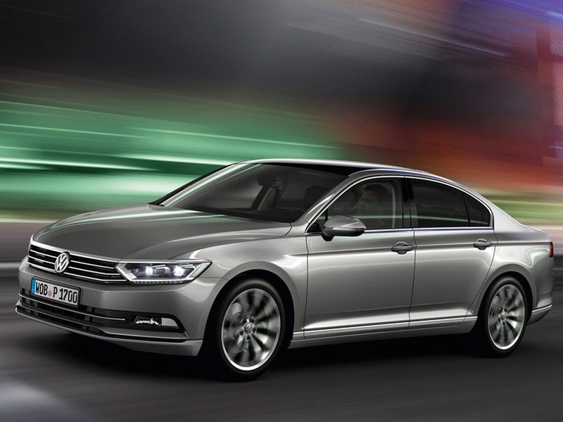 Volkswagen Passat подешевел в России