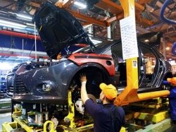 Правительство РФ будет и дальше поддерживать автопром