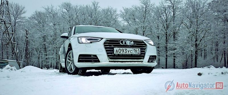 Фирменная решетка Singleframe во всей красе