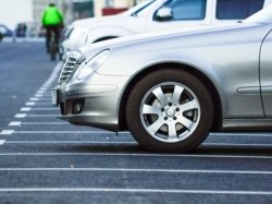 В центре Москвы до конца марта появятся парковки только для резидентов