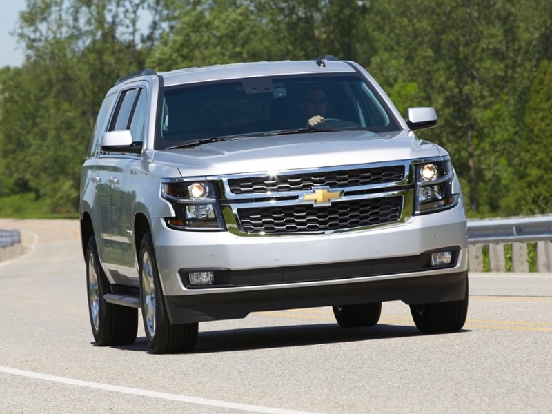 Chevrolet Tahoe LE — в России от 2 990 000 рублей
