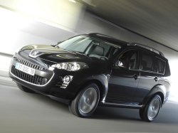 С российского авторынка отзываются кроссоверы Peugeot 4007