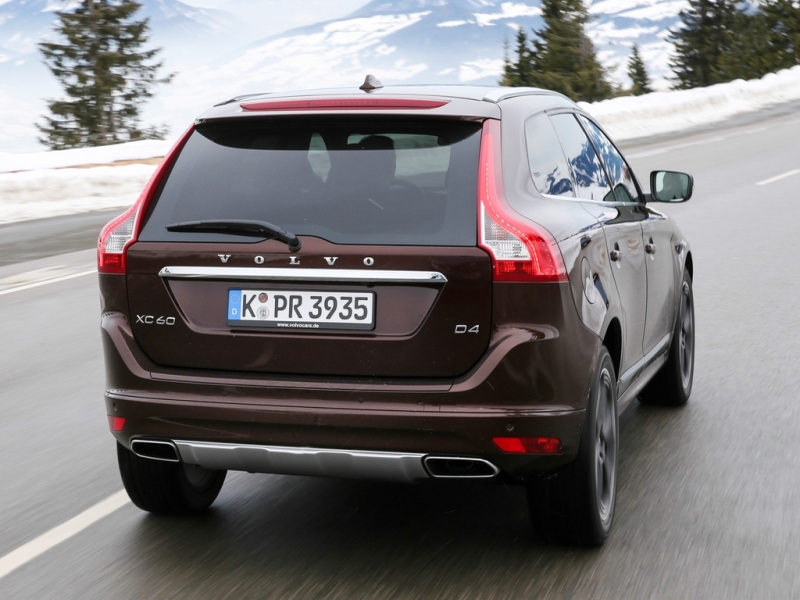 Volvo XC60 стал бестселлером среди кроссоверов в Европе в 2015 году