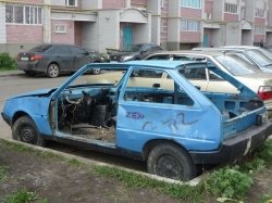 С начала года с московских улиц убрано 505 брошенных машин