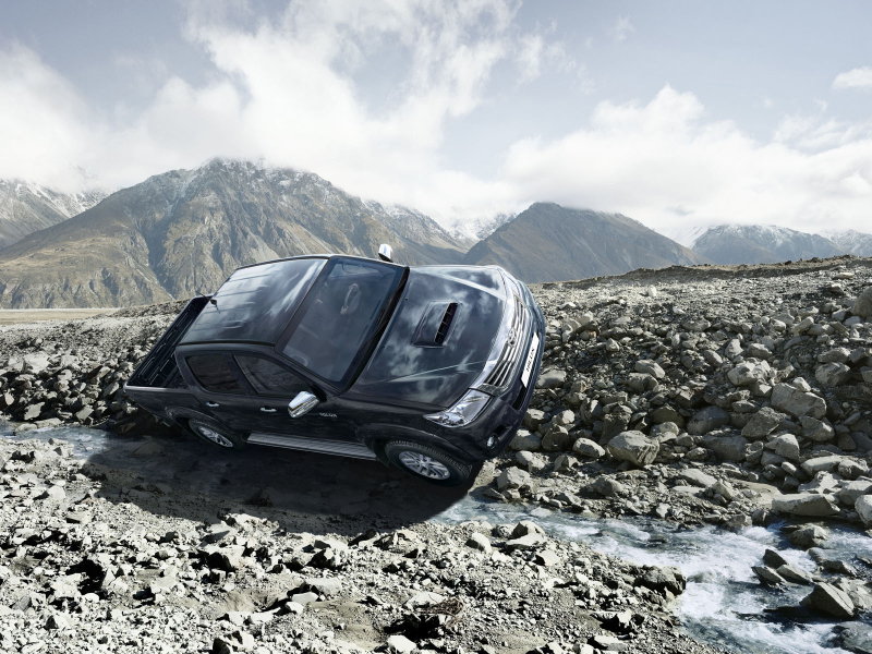 Такими маневрами часто баловаться не стоит, иначе передние подшипники ступиц дадут о себе знать раньше, чем Вы думаете