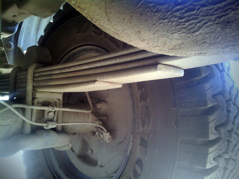 Скрип рессор – вот и все беды задней подвески