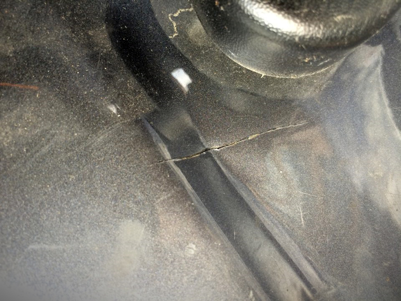 Аккуратно стягивайте груз транспортировочными лентами, иначе единственный, кто Вам сможет помочь – это хороший сварщик