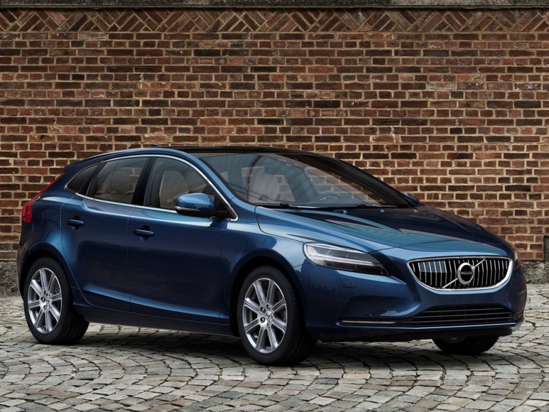 Премьера обновленного Volvo V40 пройдет в Женеве