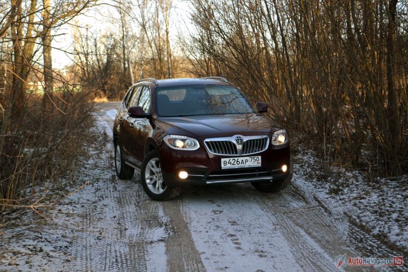 В Китае V5 можно купить с полным приводом, в Россию такие версии привозить пока не планируют
