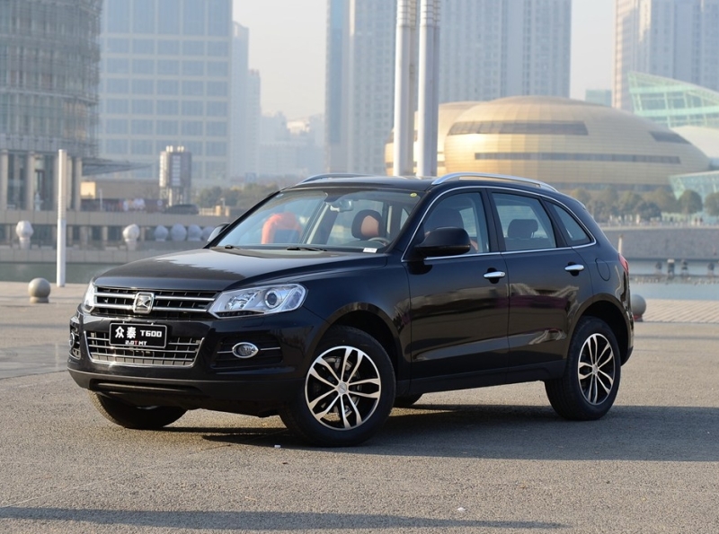 Zotye T600 отличается внушительными габаритами (4631х1893х1694 мм) и достаточным для моноприводного транспортного средства дорожным просветом — 185 мм