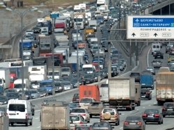 Более 80% въездов на МКАД не соответствуют требованиям