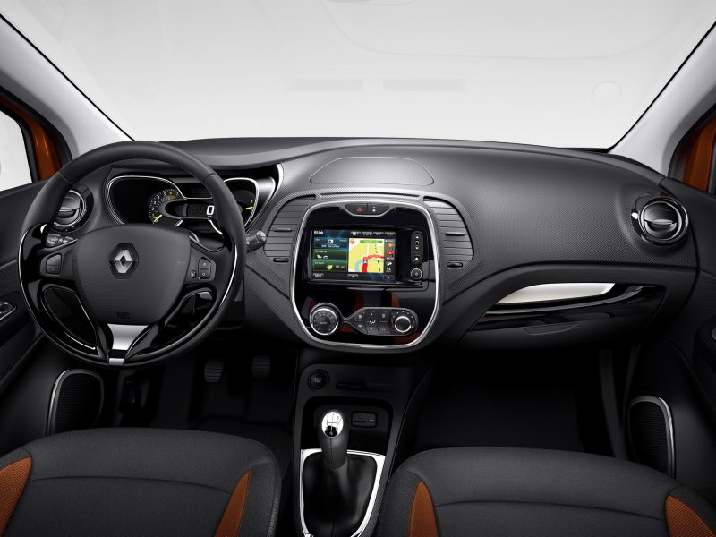 Салон европейского Renault Captur
